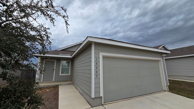 Foto del edificio - Half Off 1st Full Month Rent Northwest San Antonio Waterwheel Home