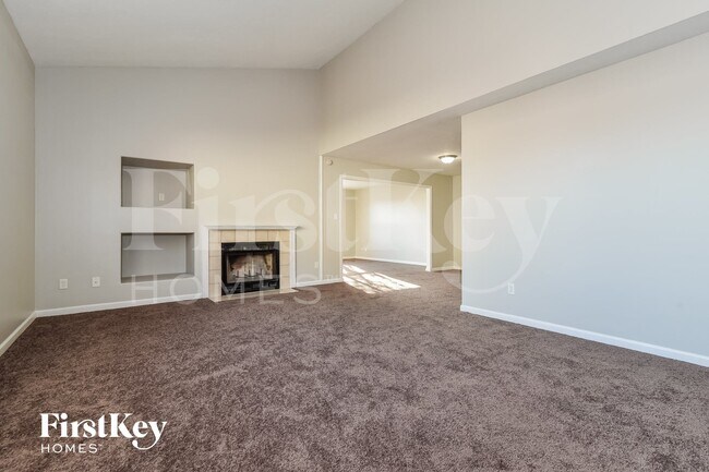 Building Photo - 2603 Dawnlake Dr