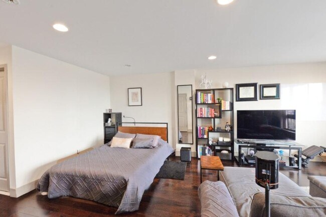 Foto del edificio - 0 bedroom in NEW YORK NY 10035