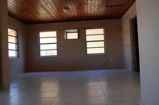 Foto del edificio - 1016 Herschell St