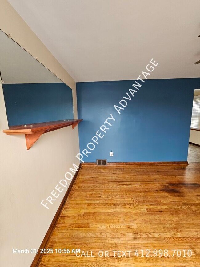 Foto del edificio - 723 Nordeen Dr