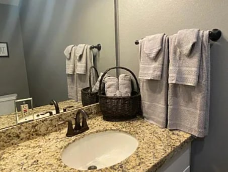 Foto del edificio - 476 Terri Ln