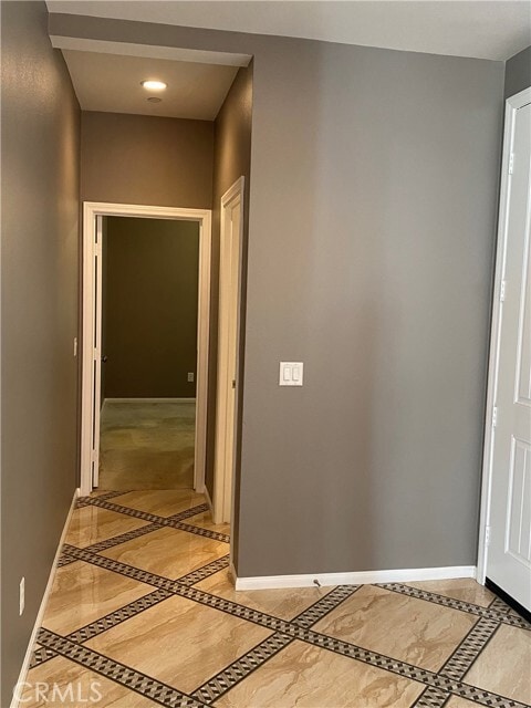 Building Photo - 10761 Lotus Dr