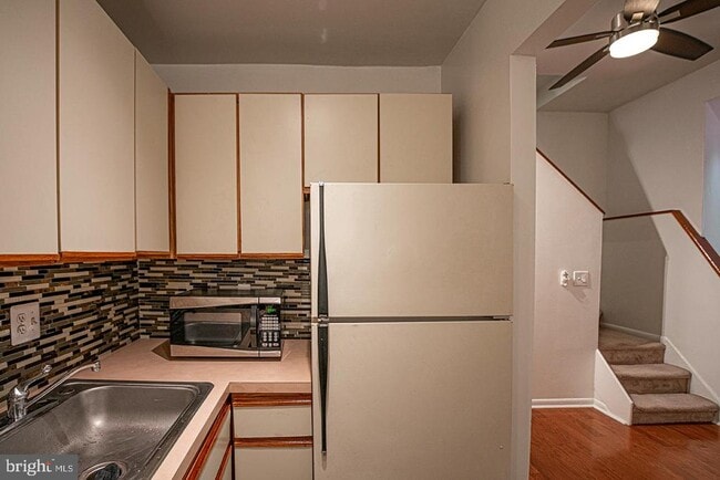 Foto del edificio - 619 S 19th St