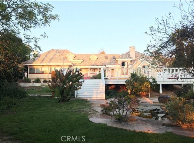 Building Photo - 31063 E Sunset Dr N
