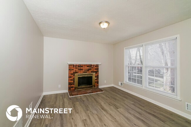 Foto del edificio - 8000 Cloverport Ct