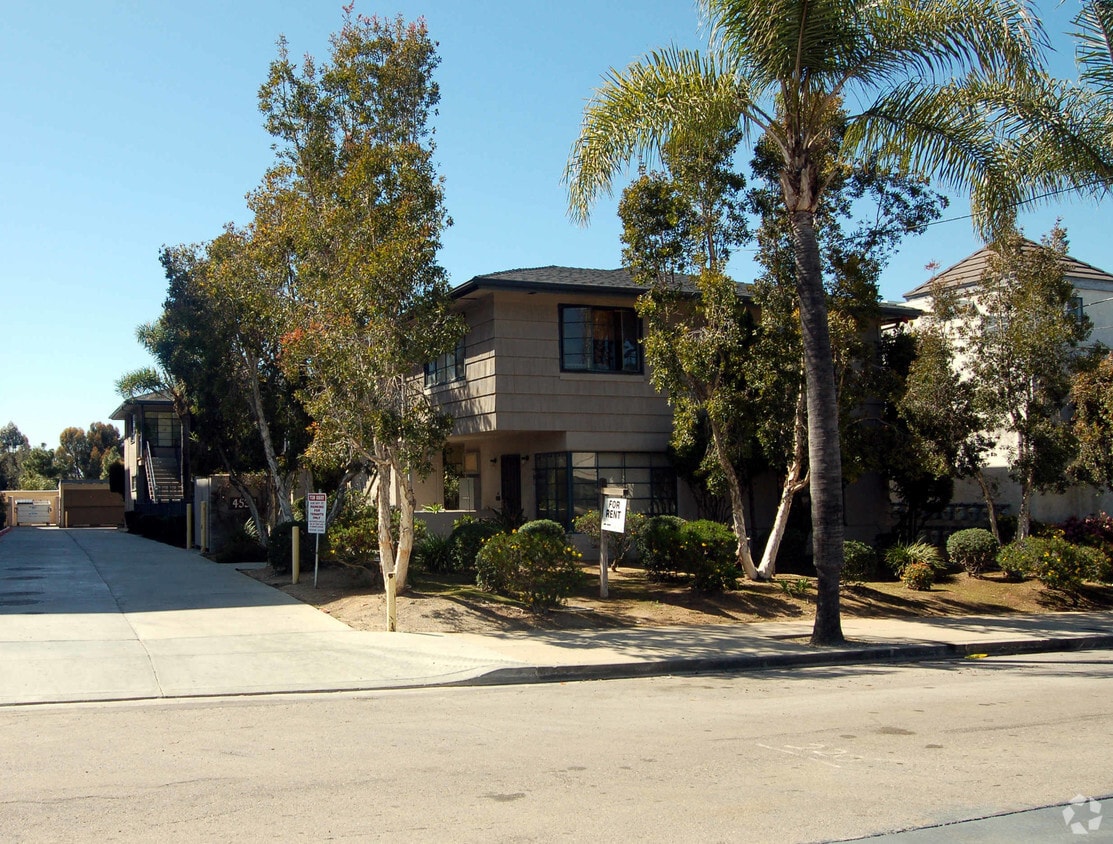 Building Photo - 4530 54th St