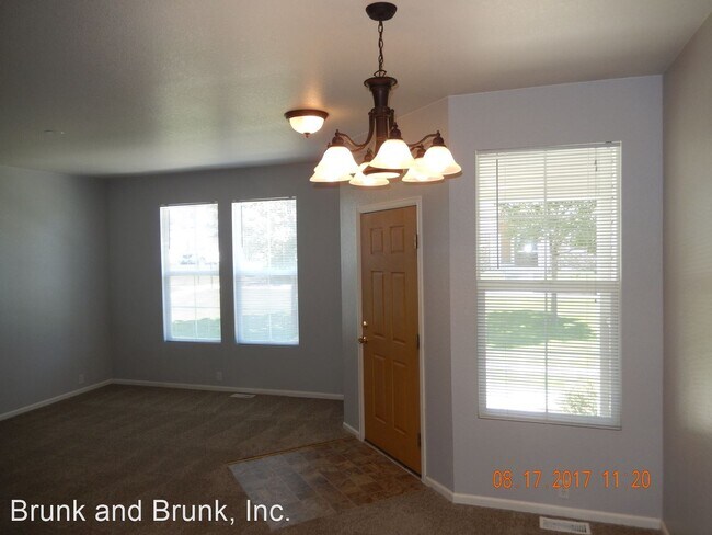 Foto del edificio - 2 br, 2.5 bath House - 5835 Woodwind Grove