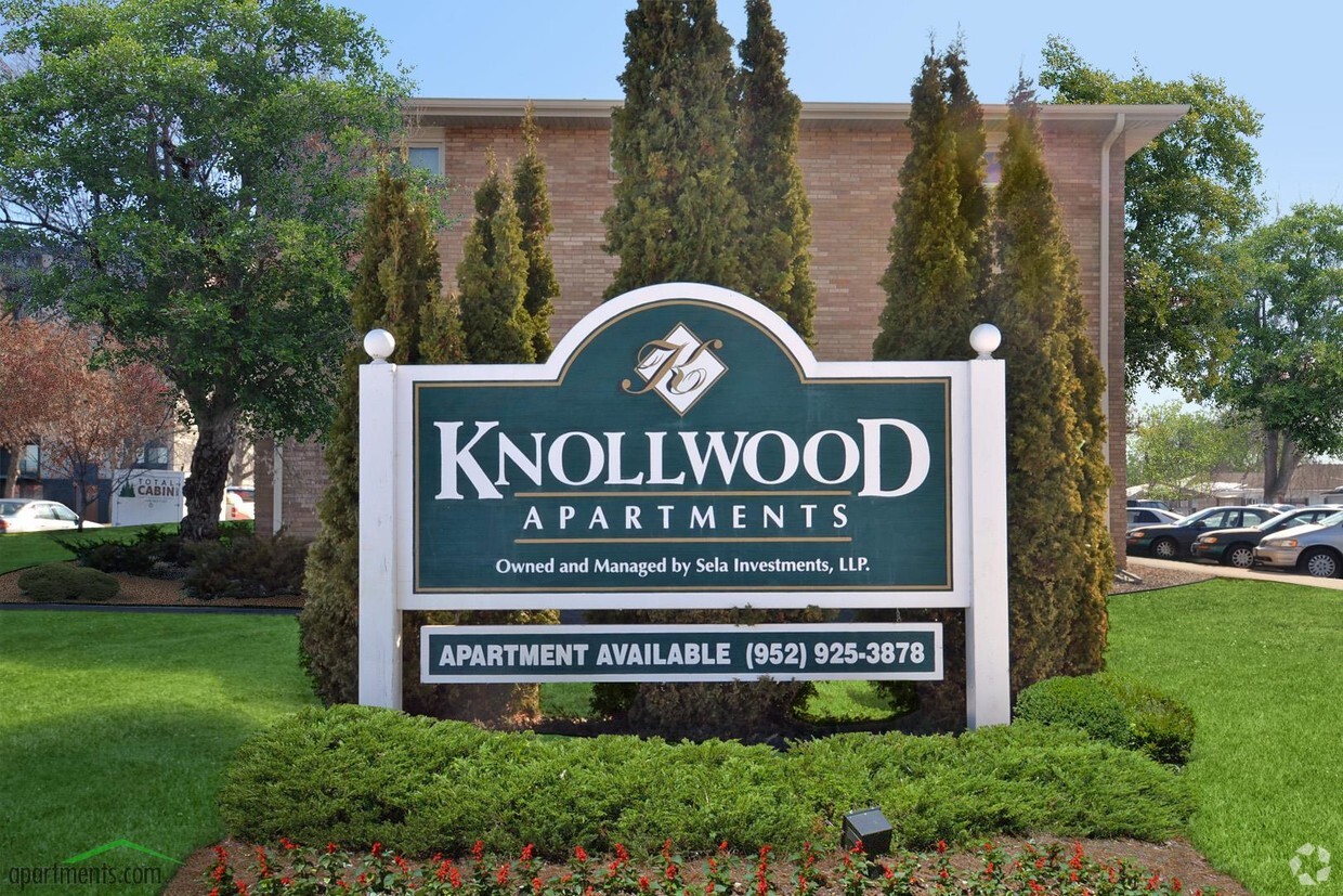 Knollwood Apartments - Hopkins, MN | Apartments.com