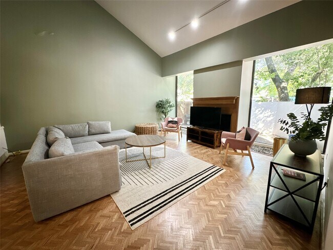 Foto del edificio - 2607 Rice Boulevard