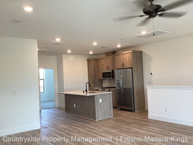 Foto del edificio - 3 br, 2 bath House - 652 W. Mahogony Lane