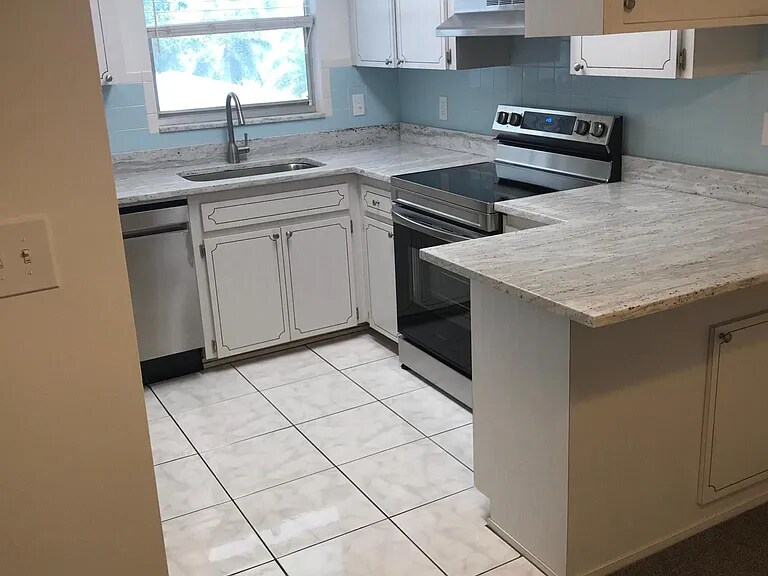 Foto principal - 117 12th Ave N