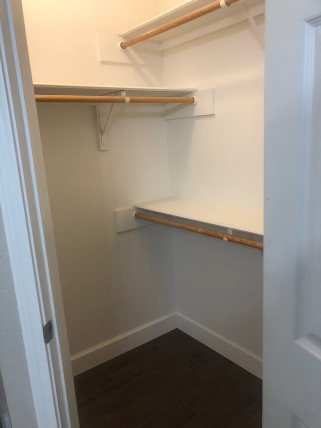 Building Photo - 11731 Santa Fe Tr