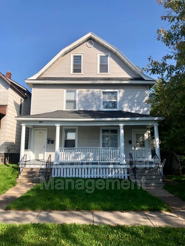 Foto principal - 3055 Vernon St