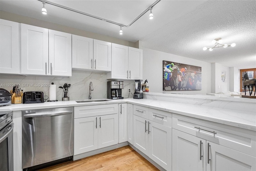 Photo - 600 Parkview Drive Unit 217