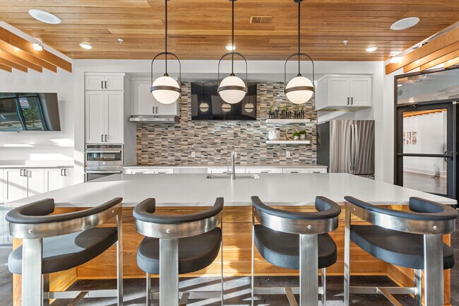 Opciones de alquiler para fiestas privadas - Keystone at Mebane Towne Center