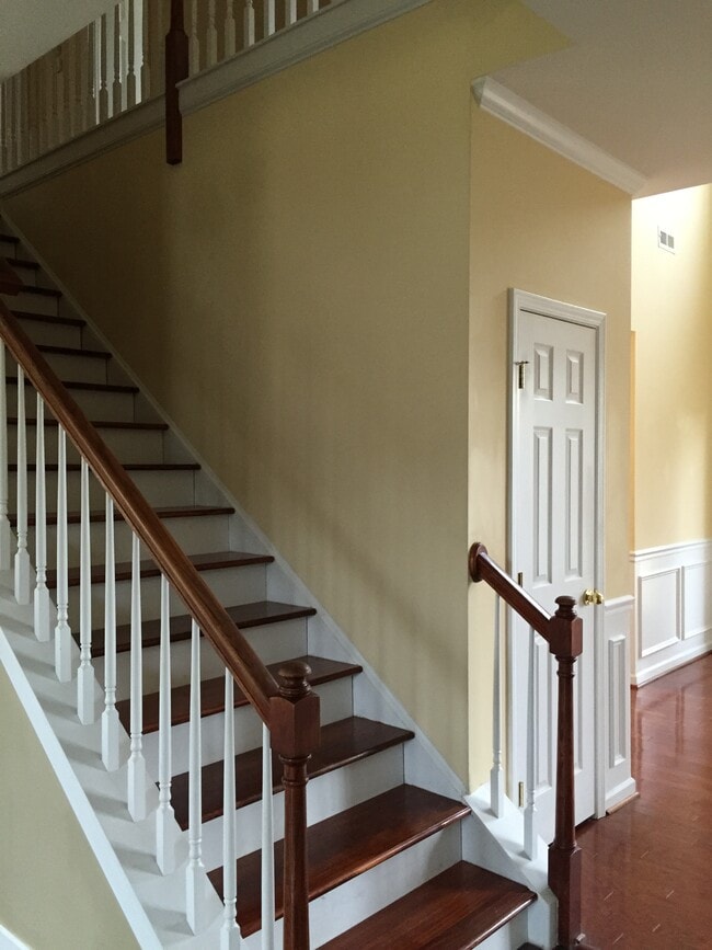 Foto del edificio - 15037 Taylor Ridge Ln