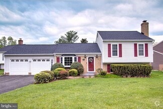 Building Photo - 10200 McKean Ct