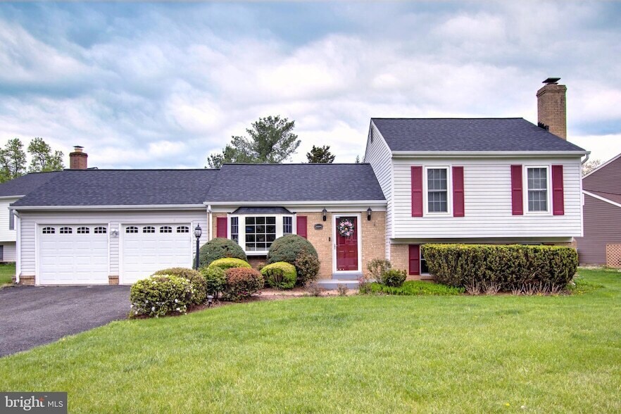 Foto principal - 10200 McKean Ct