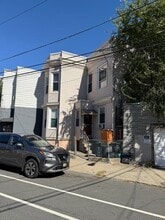 Building Photo - 106 Sanford Pl