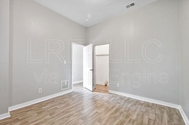 Foto del edificio - 2209 St Louis Ave