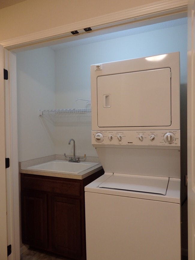 Foto del interior - Courtwood Village I