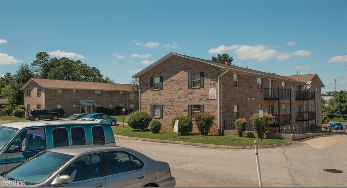 Primary Photo - 930 E Ellis St