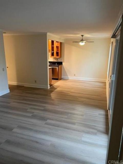 Foto del edificio - 8666 Via Mallorca