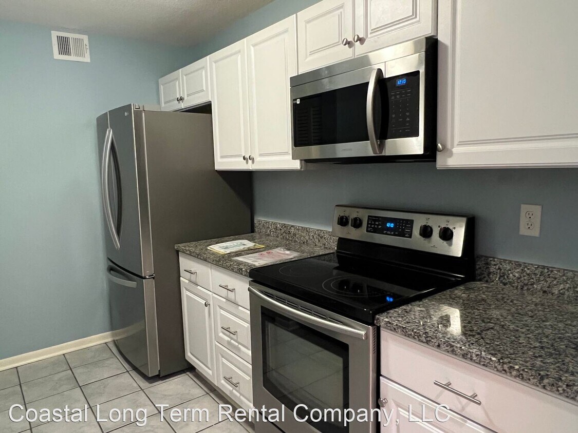 Foto principal - 3 br, 3 bath House - 6 Lighthouse Lane #91...