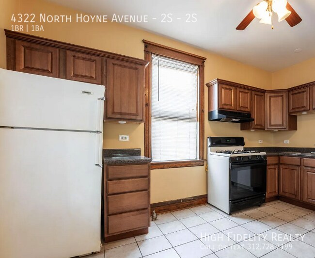 Foto del edificio - 4322 N Hoyne Ave