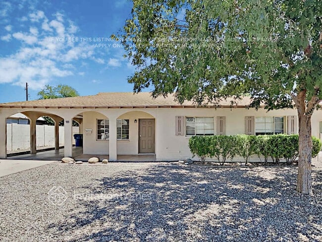 Building Photo - 231 N Harris Dr