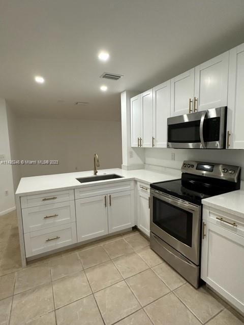 Foto del edificio - 4752 NW 114th Ave