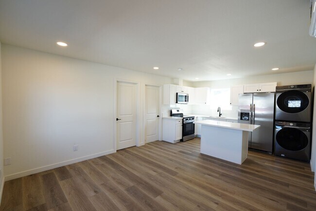 Foto del edificio - 1600 E Columbia Ave