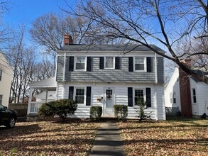 Building Photo - 659 S McCann Ave