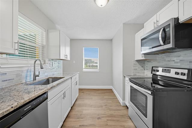 Foto del edificio - 1166 S State Hwy 78