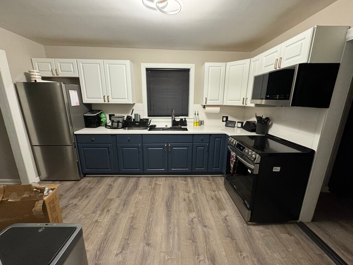 Foto principal - 1082 Violet Ave