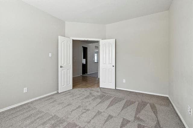 Foto del edificio - 1001 Long Pointe Ave