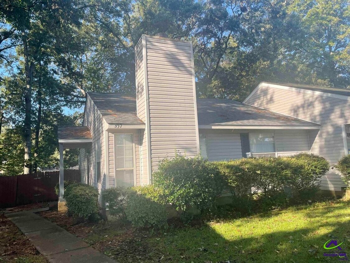 Primary Photo - 337 Somerset Dr