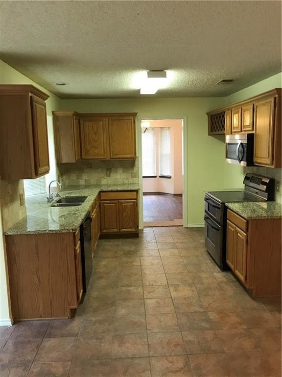 Building Photo - 3610 Shoreside Dr