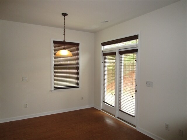 Foto del edificio - 6486 Stonelake Pl SW