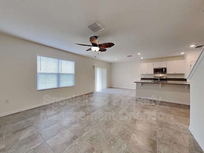 Foto del edificio - 9669 Black Walnut Dr