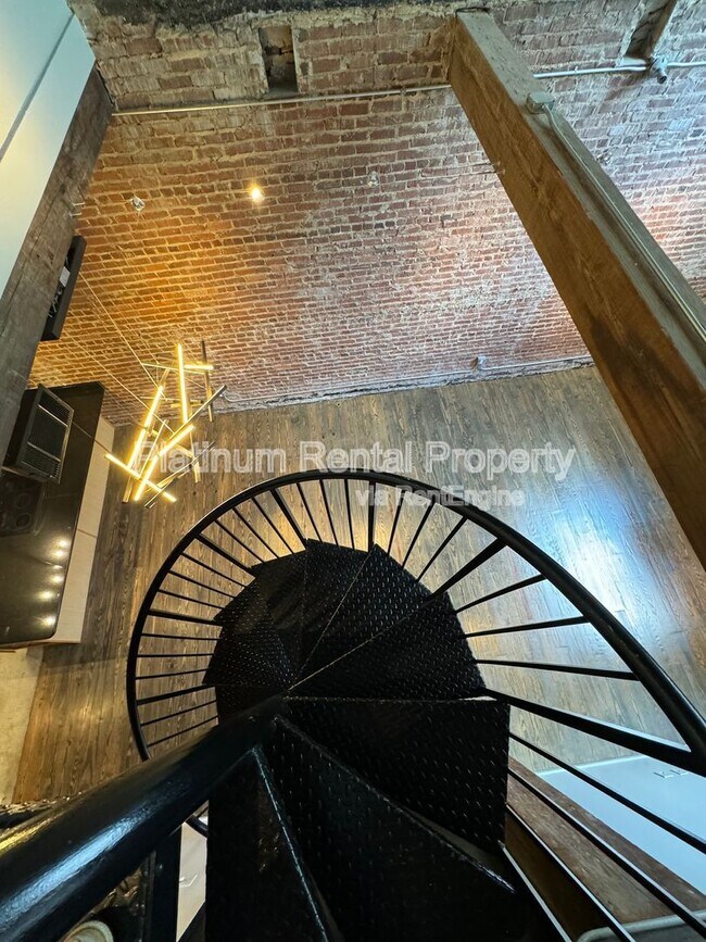 Foto del edificio - 326 Nelson St SW