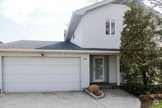 Building Photo - 14 Dock Ln