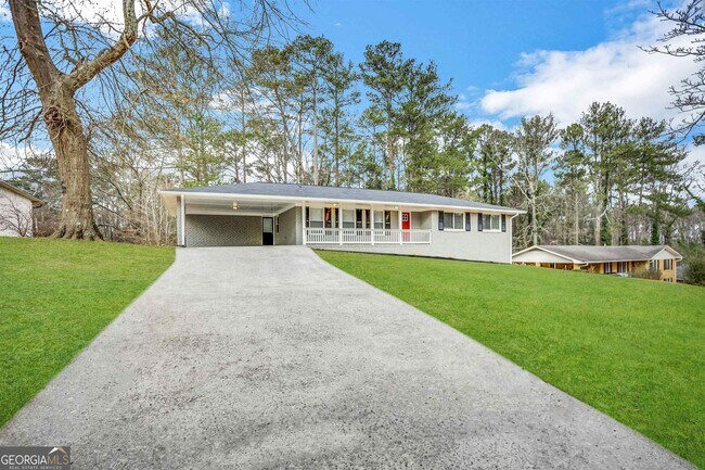 Building Photo - 2899 Karen Rd