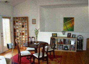 Foto del edificio - 1643 N College Ave