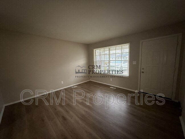 Foto del edificio - 3156 Dequincy St