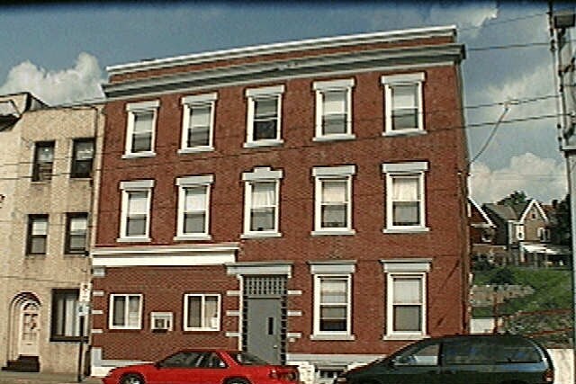 Primary Photo - 1711 Broadway Ave