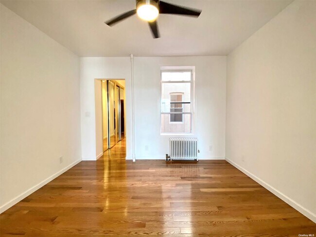 Building Photo - 30-17 45th St
