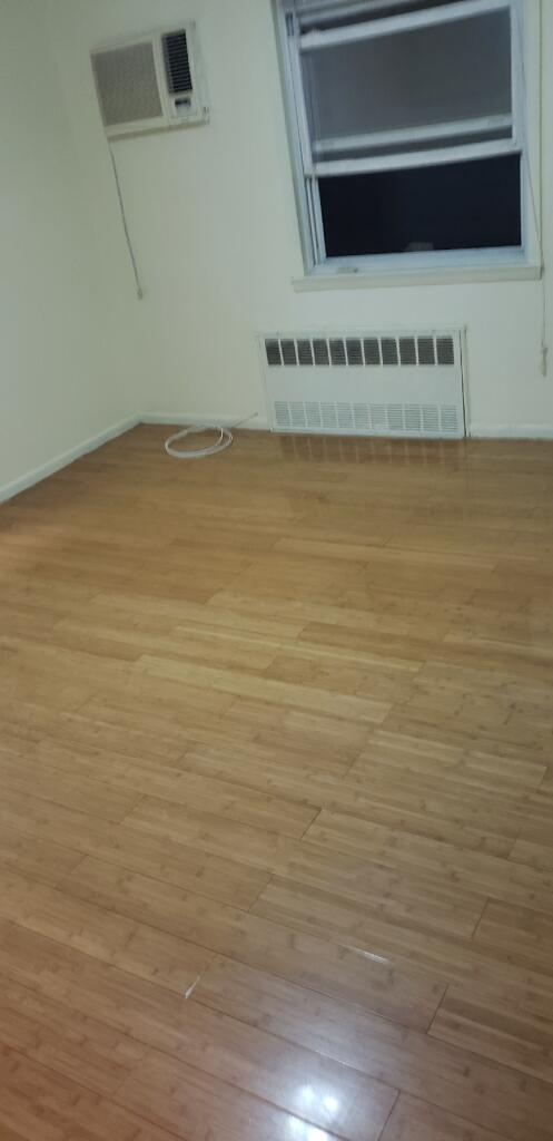 Foto del edificio - 2165 W 9th St