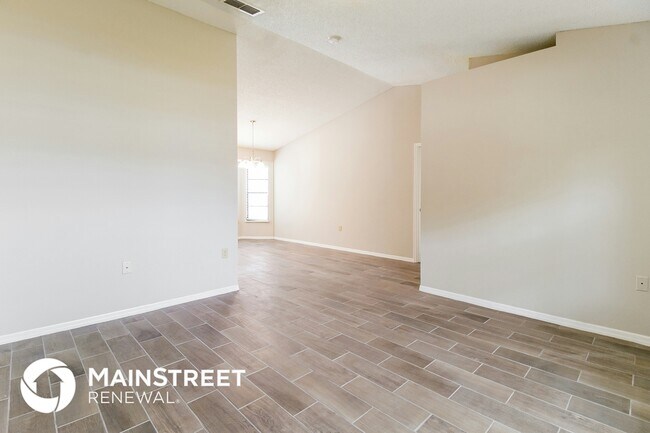 Foto del edificio - 257 Churchill Ct
